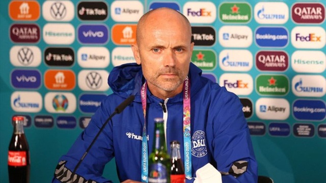 Nóng: Bác sĩ Đan Mạch tiết lộ Eriksen thực sự đã chết trước khi được cứu sống - Ảnh 1.