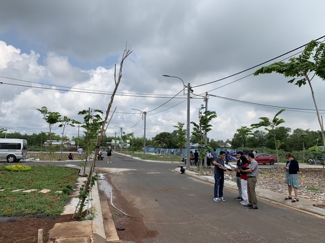 Thị trường bất động sản sẽ ra sao nếu giá nhà tăng nhưng thanh khoản không tăng tương xứng - Ảnh 1.