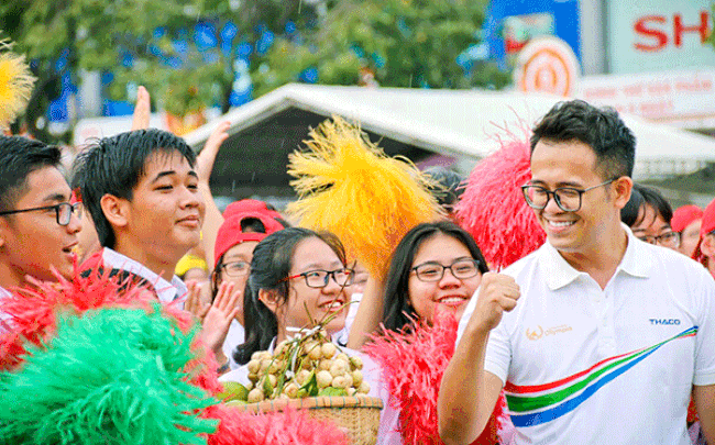 Phỏng vấn NÓNG MC Đức Bảo - người tiếp lửa cho điểm cầu Hải Phòng tại Chung kết Olympia 2022 - Ảnh 1.
