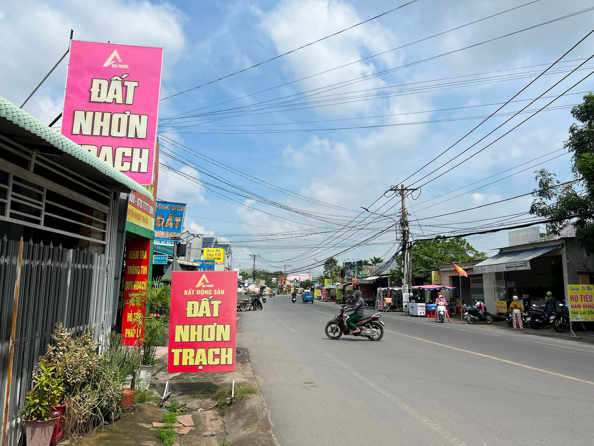 Theo chân nhà đầu tư: Trở lại thị trường bất động sản Nhơn Trạch vào một ngày nắng gắt! - Ảnh 9.