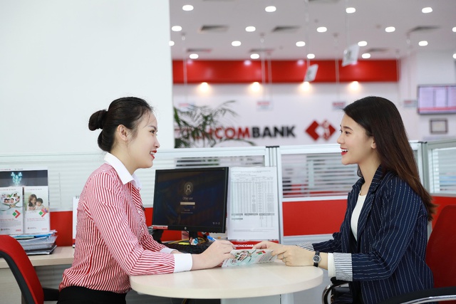 Techcombank trên hành trình trở thành ngân hàng Top đầu tại ASEAN - Ảnh 2.