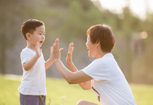 Cha mẹ nhìn xa trông rộng thường xuyên nói 5 câu này - Ảnh 3.