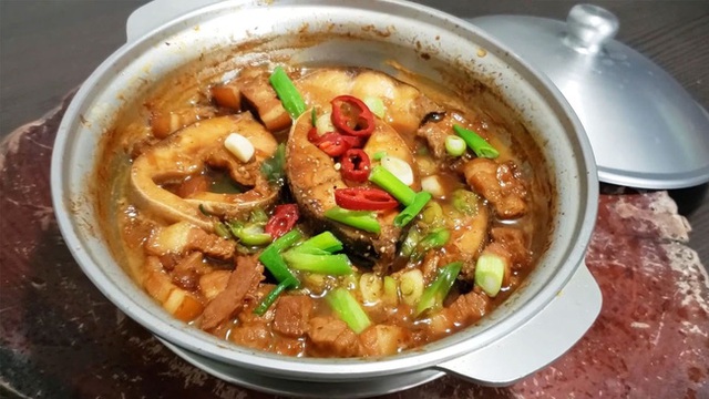 Ra chợ mua cá, nếu thấy có 3 điểm khác biệt sau thì rẻ mấy cũng đừng mua, vừa không ngon lại rước thêm bệnh cho gia đình - Ảnh 1.