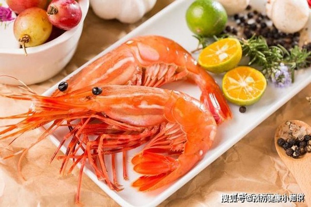  Người phụ nữ 28 tuổi được chẩn đoán ung thư dạ dày, bác sĩ cảnh báo: 2 loại thực phẩm này để trong tủ lạnh lâu ngày, tất cả đều là chất gây ung thư - Ảnh 5.