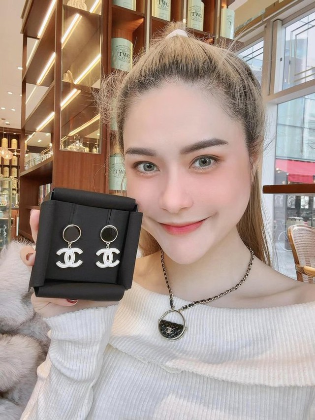 Đoàn Di Băng cùng chồng đại gia tiếp tục lộ loạt ảnh camera thường, có khác so với những lần trước? - Ảnh 8.