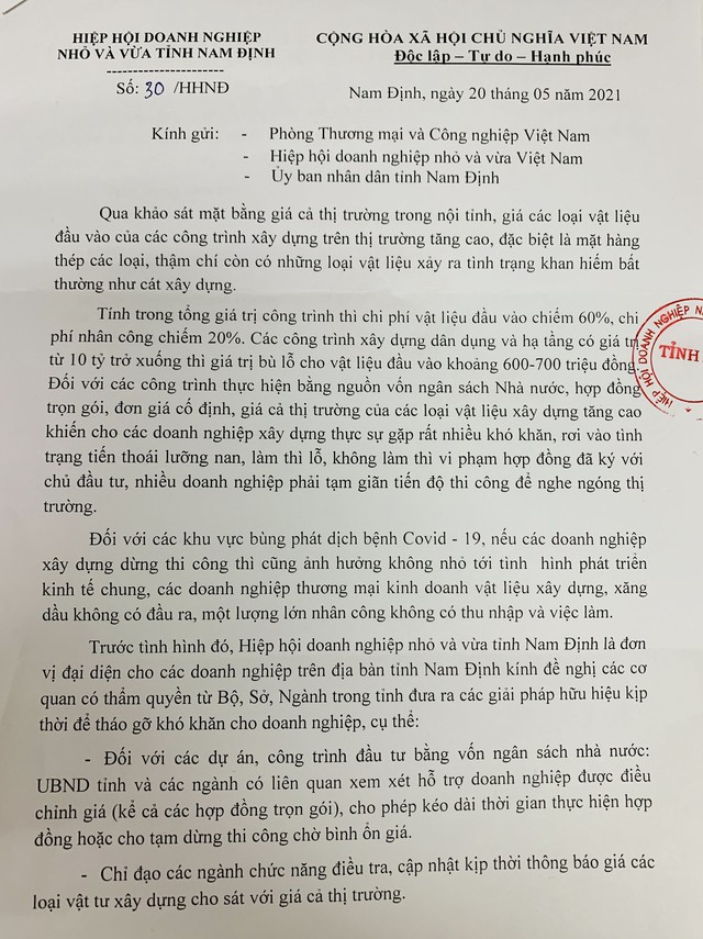 NÓNG: Doanh nghiệp nhà thầu xin tạm dừng thi công chờ bình ổn giá vật liệu xây dựng - Ảnh 1.