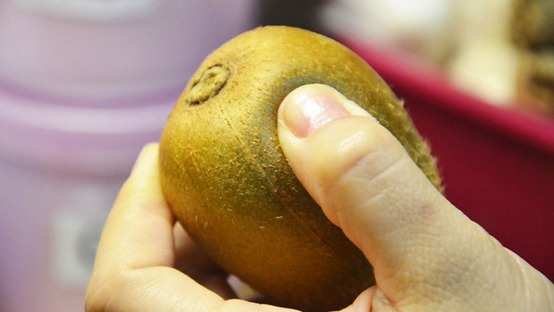  Loại quả này được mệnh danh là vua của các loại trái cây, rất giàu vitamin C, mua ăn được trong Tết thì siêu bổ - Ảnh 1.