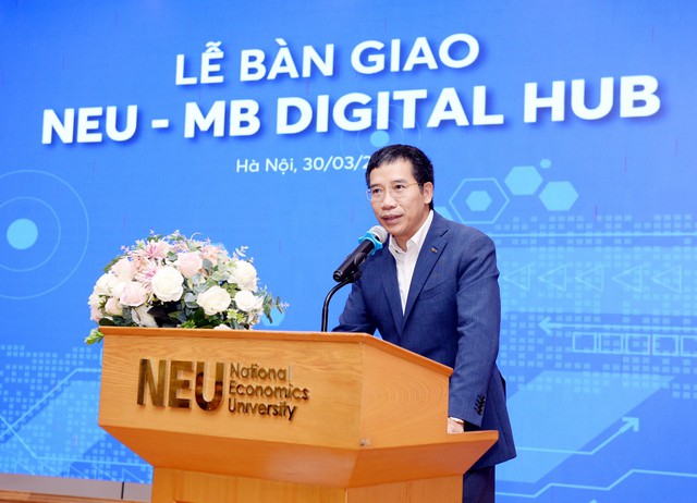 NEU – MB Digital Hub gia tăng trải nghiệm học tập cho sinh viên - Ảnh 3.