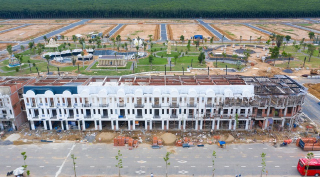 Đồng Nai giàu nguồn cung nhà phố, biệt thự tại vùng ven TP. HCM - Ảnh 2.