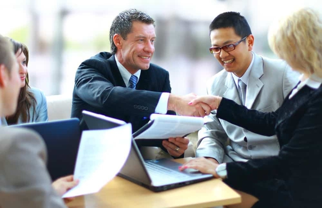 Ngành có điểm chuẩn cao nhất, dự kiến tiếp tục hot đến năm 2025: Lương đến 50 triệu VNĐ/tháng, dù tuyển liên tục nhưng vẫn thiếu - Ảnh 2.