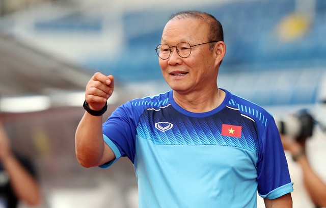 Vô địch SEA Games 2 lần liên tiếp, trợ lí ngôn ngữ của HLV Park Hang-seo: Thắng một lần là may mắn, thắng hai lần là do năng lực! - Ảnh 1.