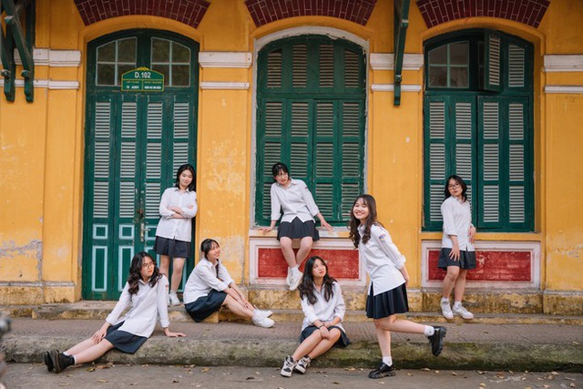 Không IELTS cao, nữ sinh trường Chu Văn An vẫn ẵm học bổng toàn phần tại Singapore: Trả lời phỏng vấn về tỷ phú Elon Musk hay như nuốt đĩa - Ảnh 5.
