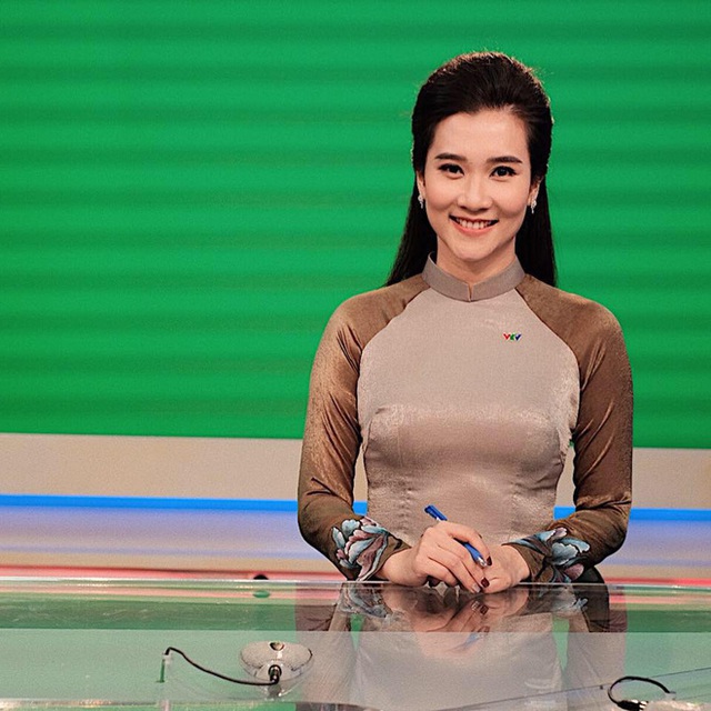 Dàn BTV Thời sự 19h VTV thế hệ mới: Toàn nhan sắc đỉnh cao nhưng nể nhất là học vấn quá khủng - Ảnh 7.