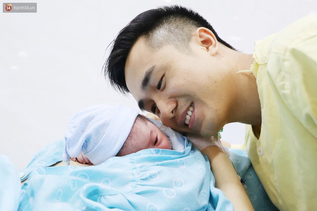 Chùm ảnh: Những thiên thần nhỏ chào đời trong thời khắc đầu tiên của năm mới 2021 - Ảnh 22.