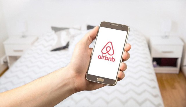  Cú lừa của ‘Nữ hoàng Airbnb’: Cuỗm 1,7 tỷ đồng của chủ nhà và nhân viên, bị kiện ra tòa liền cao chạy xa bay - Ảnh 2.