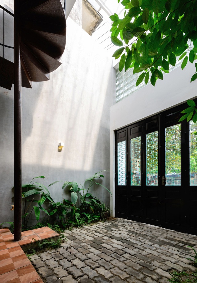  Cặp vợ chồng 9x bỏ Hà Nội về Thái Nguyên tậu cơ ngơi hoành tráng, tận hưởng cuộc sống yên bình với khu vườn trên cao cực chất - Ảnh 14.