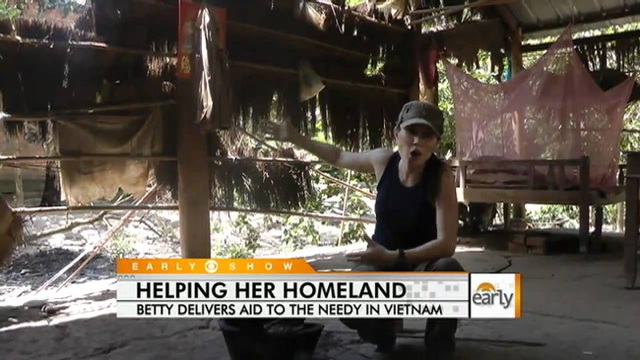 Cô gái gốc Việt chiếm lĩnh truyền hình trên đất Mỹ, ghi nhiều dấu ấn khiến ai cũng nể phục, nhất là niềm tự hào dân tộc dạt dào - Ảnh 17.