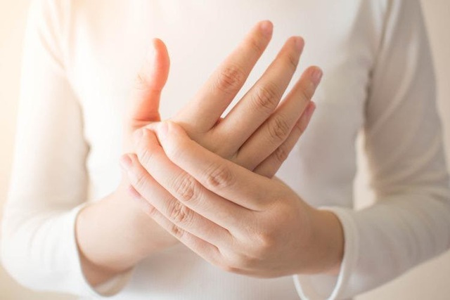 5 dấu hiệu vào sáng sớm ai cũng coi thường, đi khám mới giật mình: Hoá ra bệnh tật đã ẩn náu trong cơ thể từ lâu - Ảnh 6.