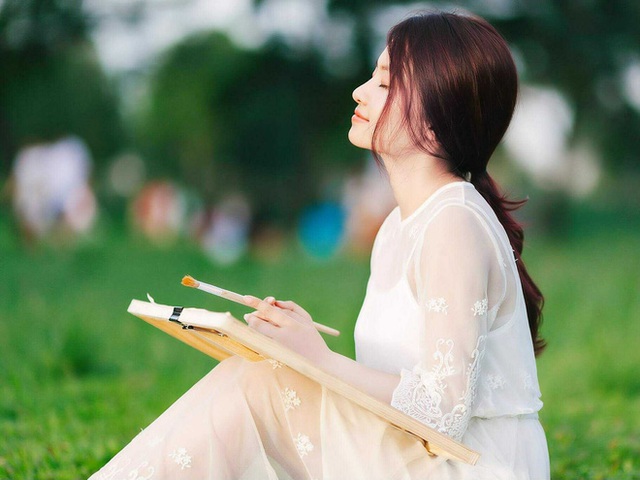  8 câu nói giúp phụ nữ thay đổi số phận: Câu đầu tiên rất đúng trong xã hội ngày nay - Ảnh 2.