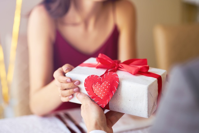 Trong vô vàn thứ nên mua trong ngày lễ Valentine, có một món đồ, phái mạnh nhất định không nên xuống tiền: Biết được ai nấy đều ngã ngửa - Ảnh 3.