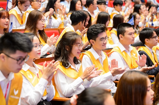 Trường đại học VinUni khai giảng năm học 2020 - Ảnh 1.