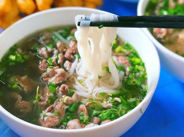 Giải oan cho lời đồn mì chính gây buồn nôn, chóng mặt và cách dùng mì chính an toàn - Ảnh 1.