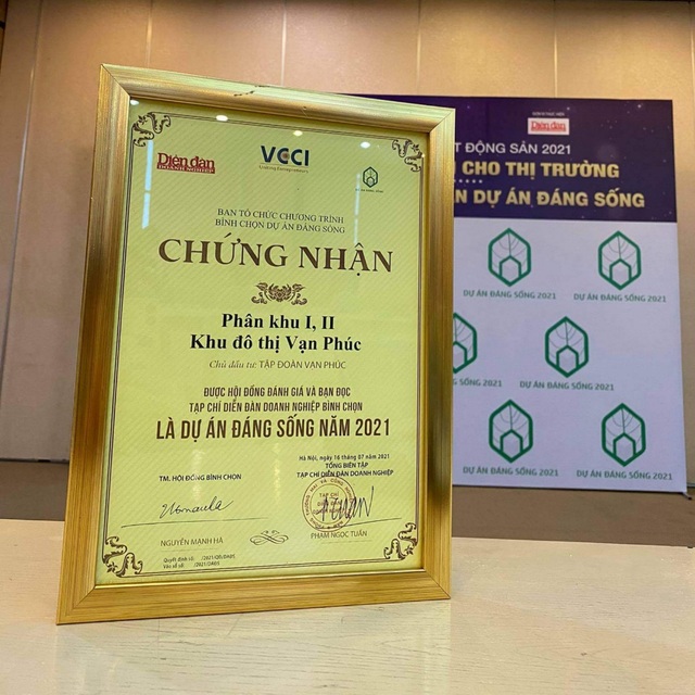 Van Phuc City nhận giải thưởng Dự án đáng sống 2021 - Ảnh 1.