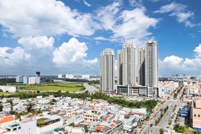 Chính phủ ban hành Nghị quyết 33 tháo gỡ hàng loạt vấn đề “nóng” cho thị trường bất động sản - Ảnh 1.