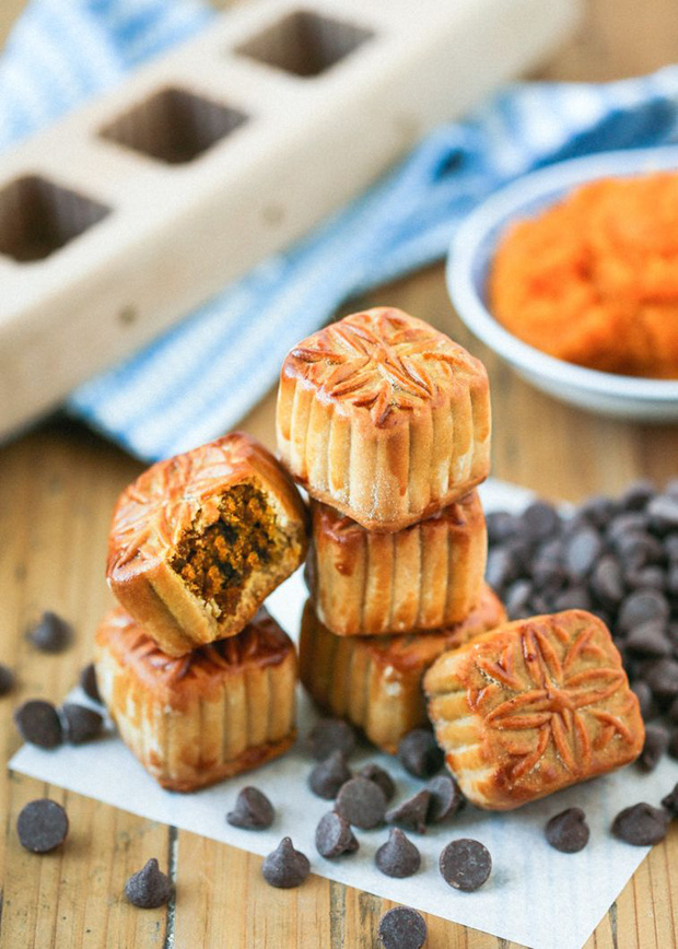 Bánh Trung thu là chân ái của bao người nhưng có 4 nhóm người nên cẩn thận khi ăn nếu không có thể gây hại cho sức khỏe - Ảnh 4.