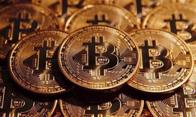  Bitcoin rực cháy, ngưỡng 9.000 USD bị khoan thủng - Ảnh 1.