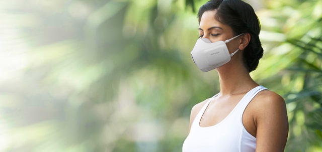 Có gì đặc biệt trong chiếc khẩu trang giá khủng 3,5 triệu đồng? Liệu các chuyên gia có chi tiền để mua không? - Ảnh 4.