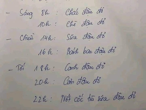 Bạn trẻ hào hứng ăn đậu đỏ ngày Thất tịch để thoát ế - Ảnh 1.