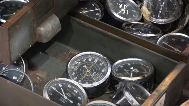 Bộ sưu tập mô tô khổng lồ bị bỏ hoang: 50 tấn linh kiện, mất hàng tháng phân loại - Ảnh 5.