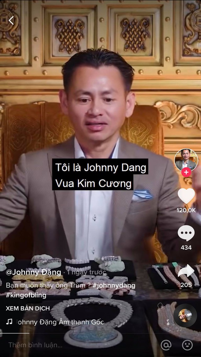 Chiếc bình xịt rửa tay được nạm hơn 5 nghìn viên kim cương khiến dân mạng choáng váng, hóa ra đó lại là sản phẩm của một người Việt đặc biệt - Ảnh 4.