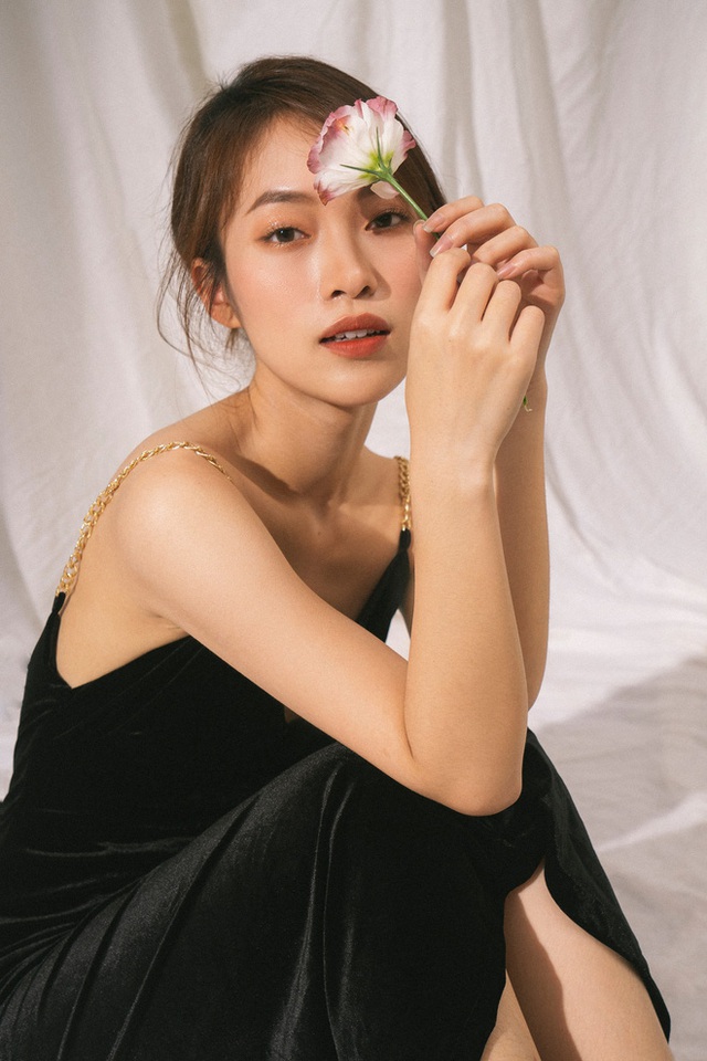 Hot girl 7 thứ tiếng Khánh Vy tái xuất với màn bắn tiếng Anh siêu đỉnh tại TED Talks, lần đầu chia sẻ những góc khuất phía sau thành công - Ảnh 6.