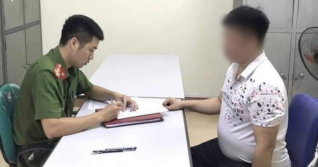 Người đàn ông đánh bé gái 2 tuổi ở Lào Cai cay đắng nói lời xin lỗi: Mong mọi người tha thứ, mong pháp luật khoan hồng cho hành động của tôi - Ảnh 2.