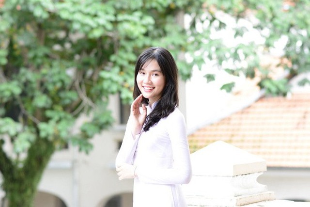  Nàng Hậu biết 3 ngoại ngữ, từng được tuyển thẳng vào 2 trường ĐH nhưng phương pháp học tập lại cực kì khác người - Ảnh 3.