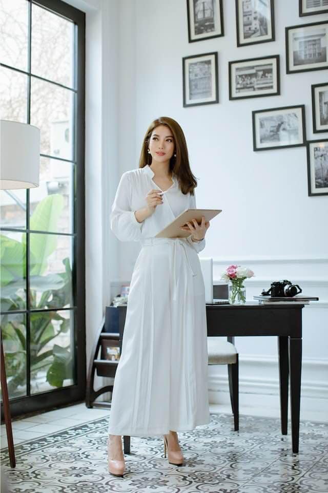 Người đàn bà đẹp mê kinh doanh Trương Ngọc Ánh: Đại gia giàu nhất nhì showbiz Việt, sự nghiệp thăng hoa nhưng vẫn luôn cần một bờ vai để được chở che - Ảnh 3.