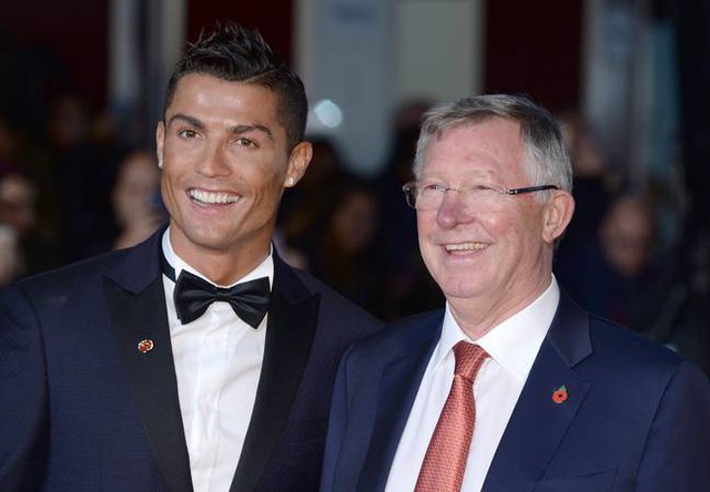 Ronaldo viết tâm thư cảm động trong ngày về Man United: Sir Alex, con làm tất cả vì thầy! - Ảnh 2.