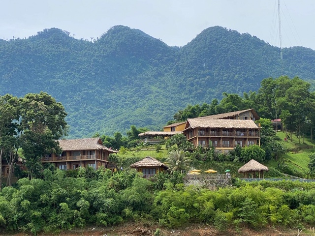 Người giàu mua nhà nghỉ dưỡng ven đô: Đã chơi thì chơi tới bến, chứ không nên lửng lơ ở mô hình “farmstay” hay nhà vườn - Ảnh 1.