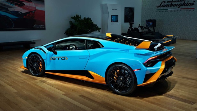 Bên trong câu lạc bộ VIP Lamborghini Lounge: Muốn bước chân vào cửa phải có giấy mời và đang sở hữu siêu xe - Ảnh 4.