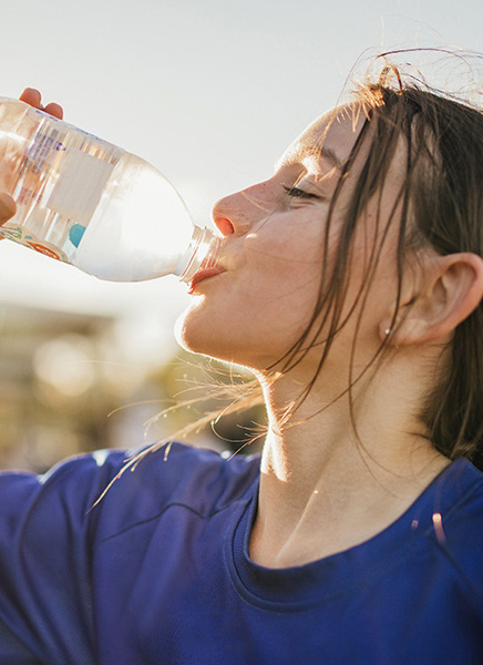 7 thức uống làm tăng nguy cơ mắc ung thư nhưng nhiều người Việt vẫn thích dùng mỗi ngày - Ảnh 3.