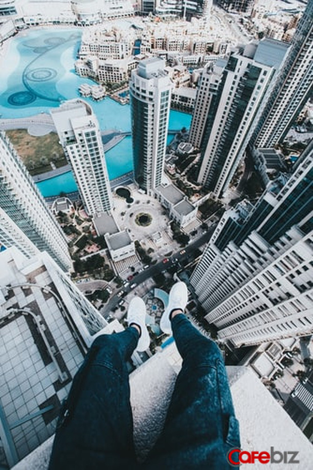 Nghịch lý nhân sinh: Càng giàu càng keo kiệt, càng nghèo càng xa xỉ - Ảnh 3.