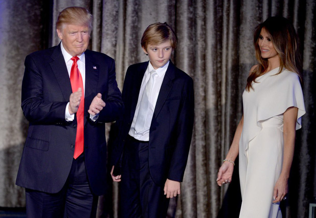 Thích một mình, chuộng mặc vest từ nhỏ và loạt fact ít ai biết về “Hoàng tử Nhà Trắng” Barron Trump - Cậu bé được cả thế giới săn đón - Ảnh 3.