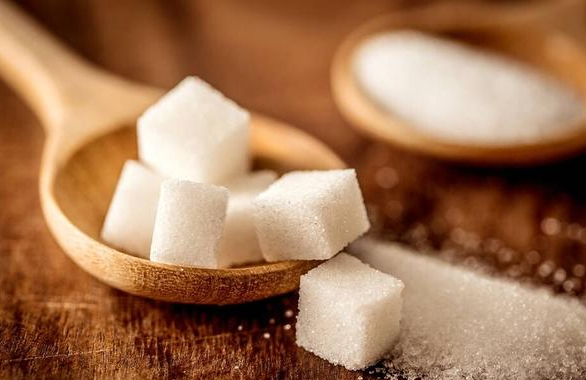 Một phụ nữ bị nhồi máu não và tử vong sau nửa tháng, bác sĩ thở dài: Ăn loại gia vị này hàng ngày thì làm sao mạch máu không bị tắc - Ảnh 3.