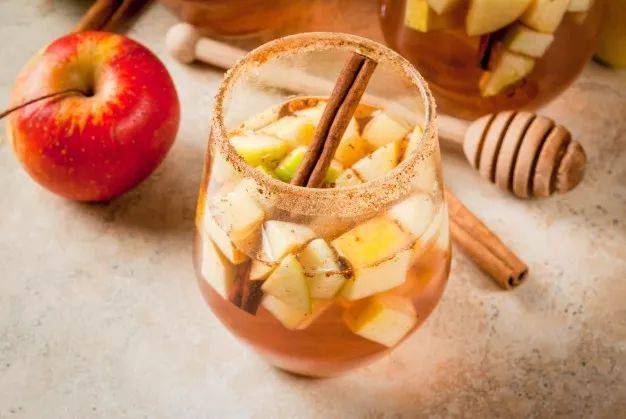 Mùa đông lạnh như vậy, ăn trái cây có hại dạ dày không: Chú ý đến 3 điểm để an tâm thưởng thức trong thời tiết lạnh giá! - Ảnh 2.