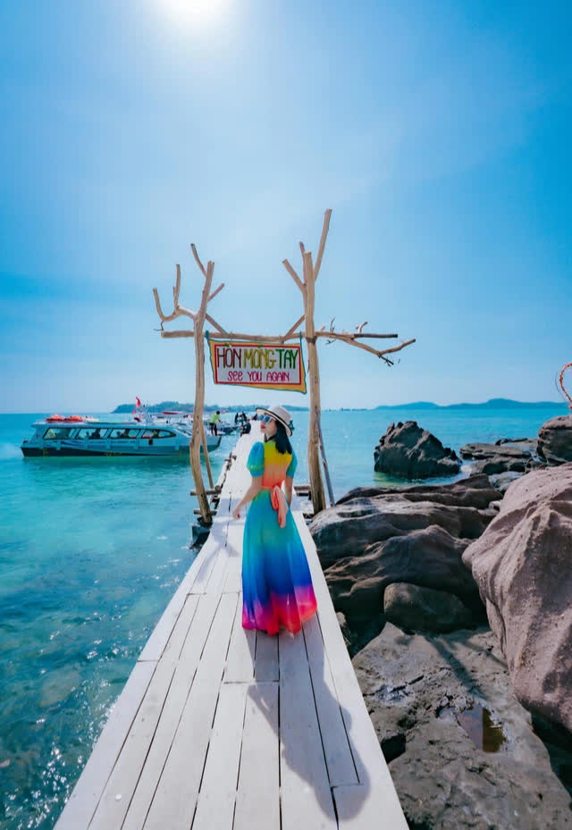 Mùa du lịch đã quay trở lại, nắm chắc ngay những điều này để có một chuyến đi Phú Quốc mĩ mãn từ trải nghiệm đến ăn uống - Ảnh 3.