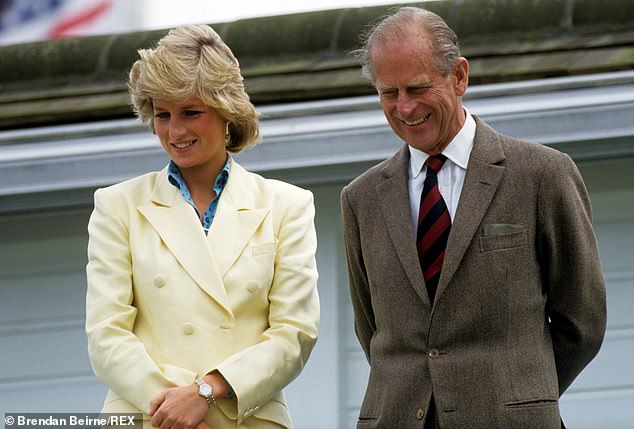 Quan hệ tốt đẹp của Hoàng tế Philip và các nàng dâu: Công nương Diana nhận sự đối đãi đặc biệt nhưng vẫn chưa phải là người được yêu quý nhất - Ảnh 2.