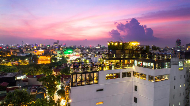 Góc tự hào: List 25 khách sạn sở hữu tầng thượng đẹp nhất thế giới có tới 4 đại diện đến từ Việt Nam, toàn nằm ở top đầu - Ảnh 2.