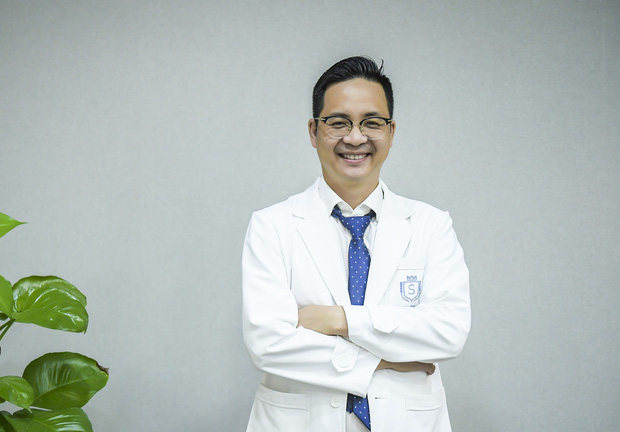 Bác sĩ bị vợ cách ly vì về Bắc Giang gom hàng trăm tấn vải mang xuống Hà Nội bán giúp bà con - Ảnh 1.